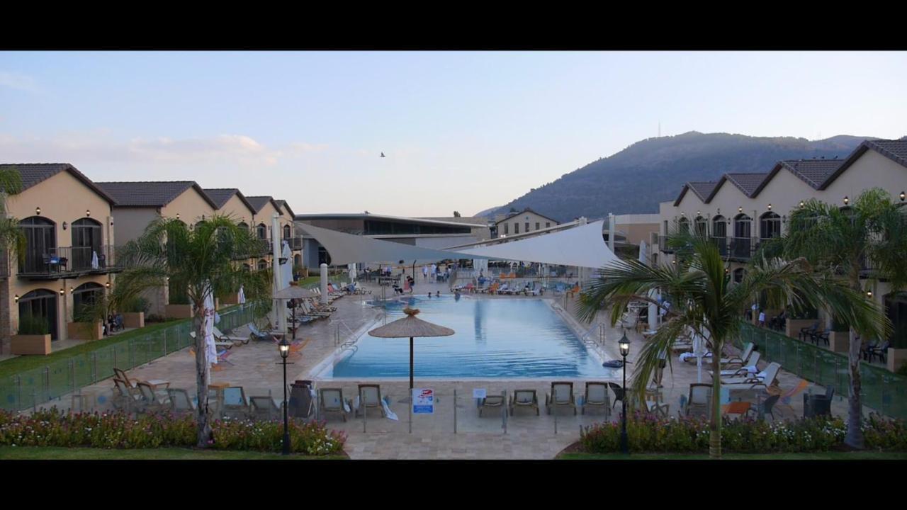Galilion Hotel Yesod Hamaala Exterior photo